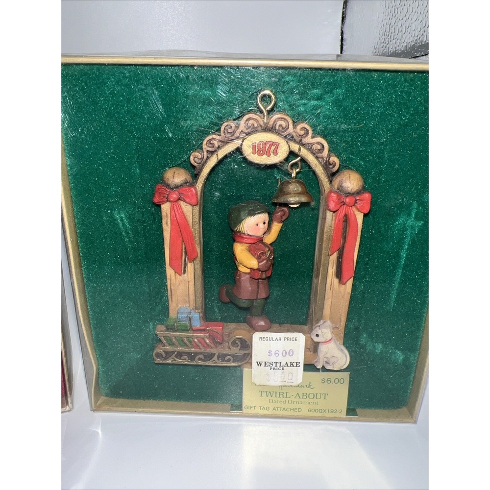 Lot If 2 Tree Trimming Collection. - Picture 3 of 4